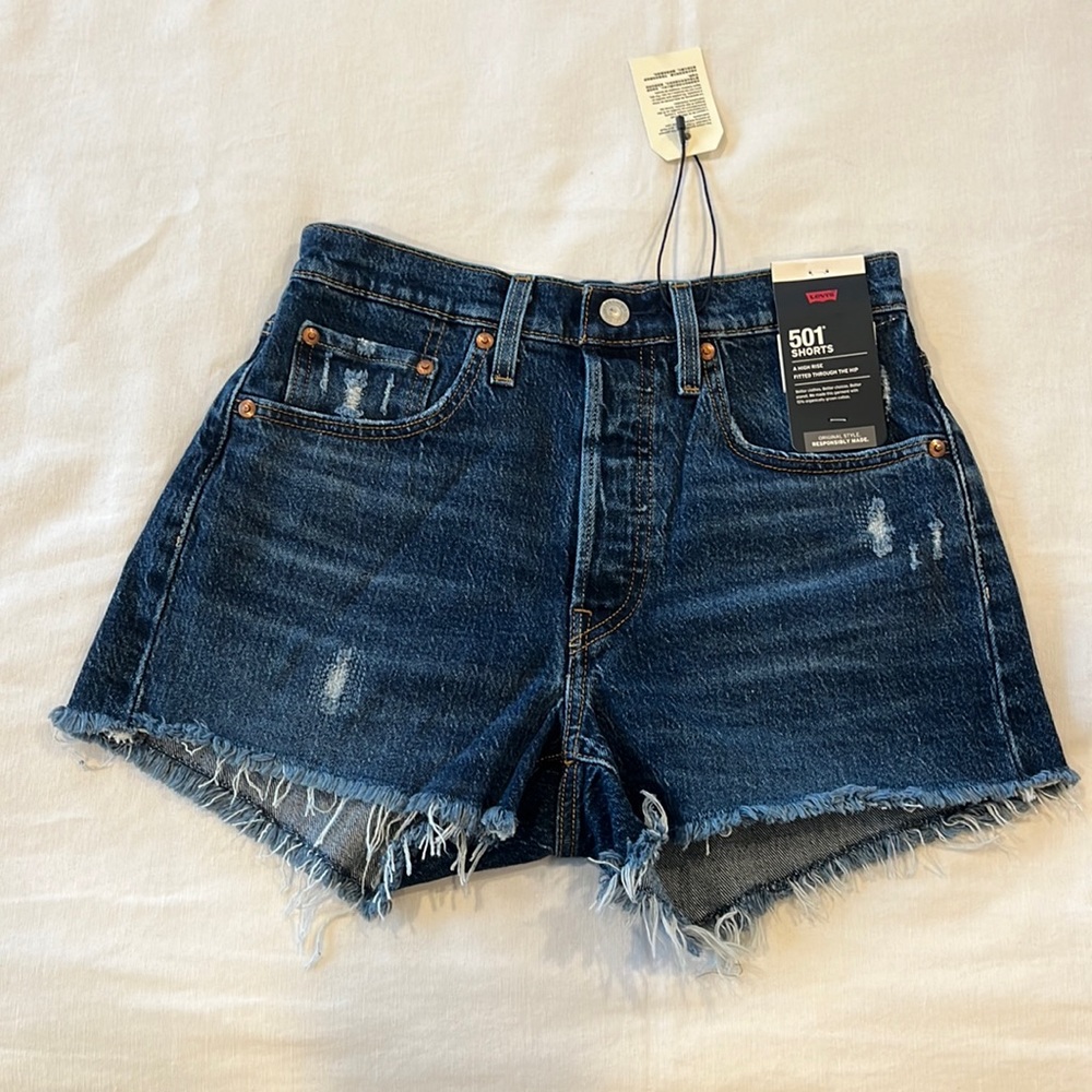 Levi’s-NWT-501 Original Button Fly Jean Shorts-High Rise-Size 26